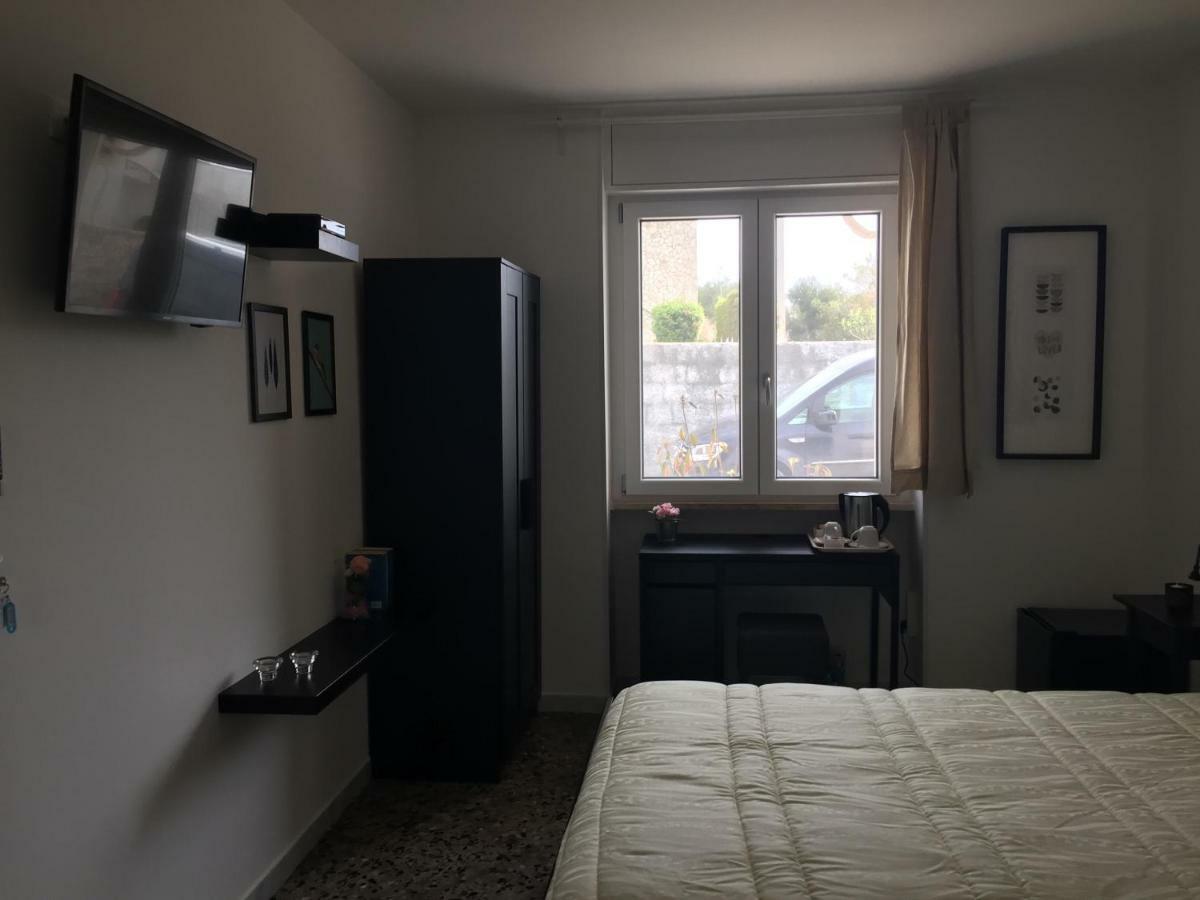 B&B Viadelmare Patù Eksteriør bilde